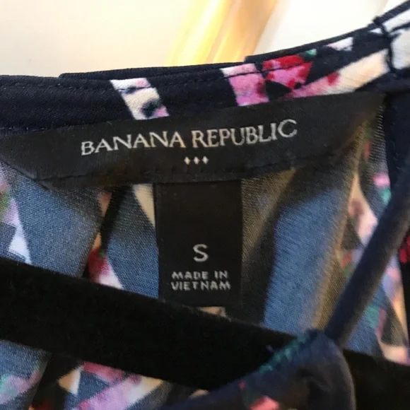 Like New Banana Republic Jersey dress size small - Picture 3 of 6